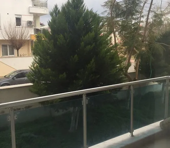 Bayar Homes City Apartahotel